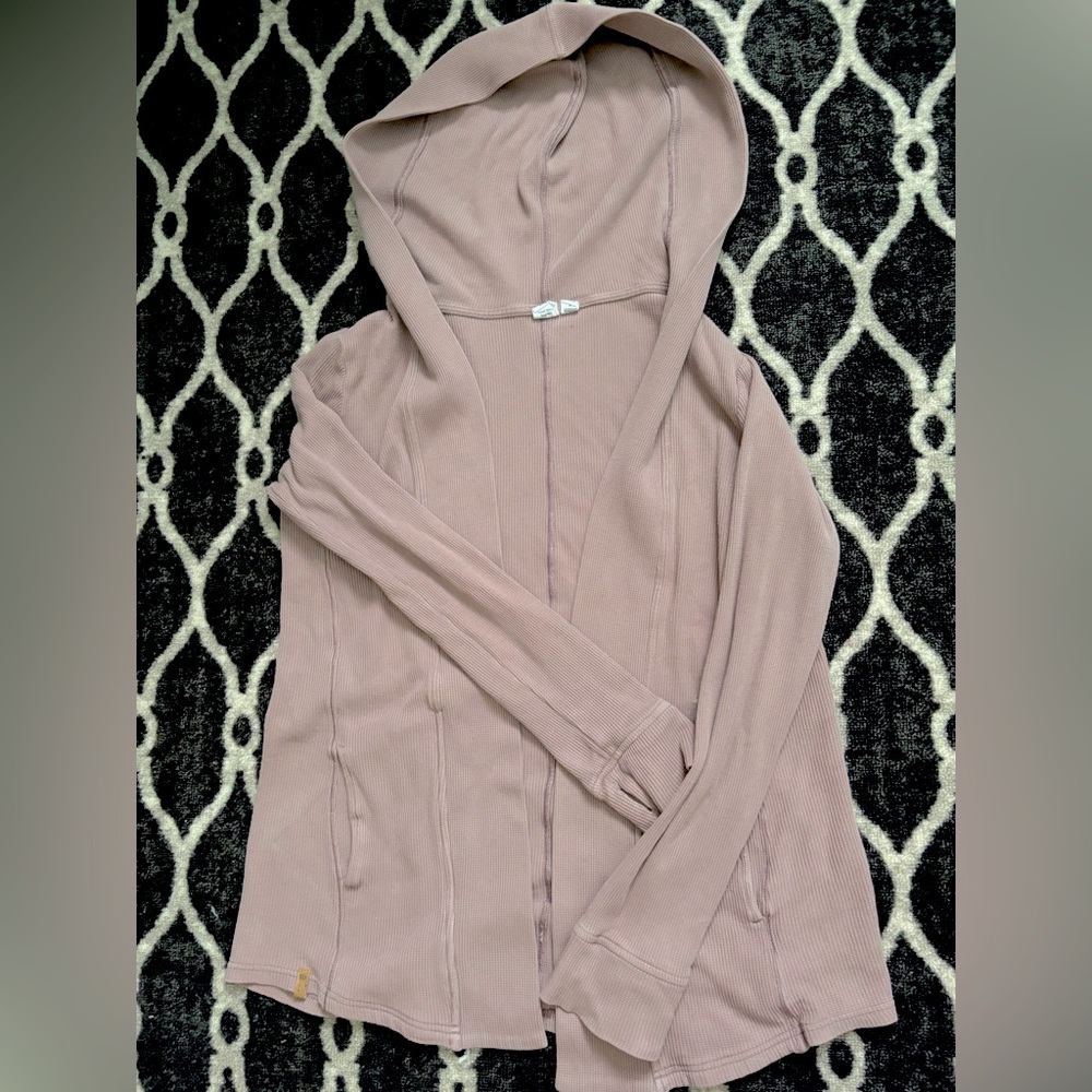 tentree • Mauve Hooded Cardigan